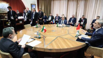 Hakan Fidan ve Asya’nın Diplomatik