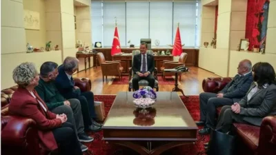 CHP Genel Başkanı Özgür Özel,