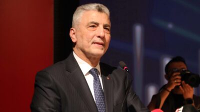 Bakan Bolat: Türkiye İhracatında Cumhuriyet Rekoru Kırıyor
