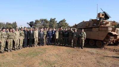 Bakan Güler’den 2. Zırhlı Tugay’a Önemli Ziyaret