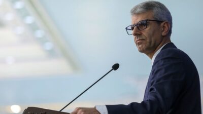 İran, Macron'un Orta Doğu'daki güvenlik