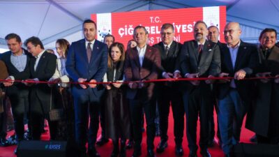 CHP Genel Başkanı Özgür Özel,