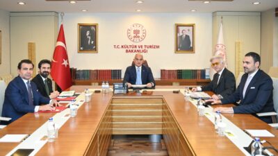 Bakan Mehmet Nuri Ersoy: Devlet Tiyatroları 2024’te 2 Milyondan Fazla Seyirciye Ulaştı