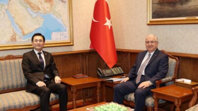 Milli Savunma Bakanı Yaşar Güler, Kore Cumhuriyeti Büyükelçisi Jeong’u Kabul Etti