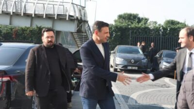 CHP Genel Başkanı Özgür Özel,