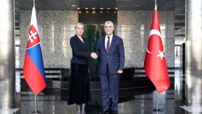Ticaret Bakanı Ömer Bolat, Slovakya