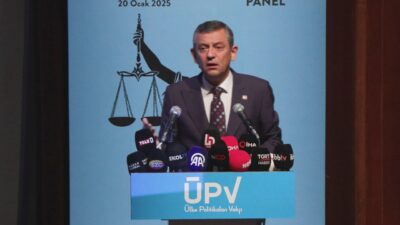 CHP Genel Başkanı Özgür Özel,