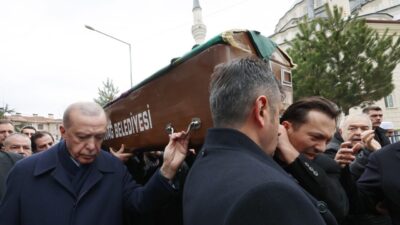 Cumhurbaşkanı Erdoğan, otel yangınında hayatını