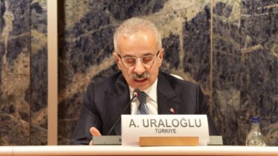 Ulaştırma ve Altyapı Bakanı Abdulkadir