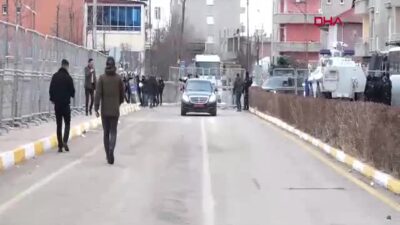 Van Valisi Ozan Balcı, Belediye