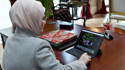 Emine Erdoğan ve Olena Zelenska,