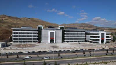 Çankırı’da Yoğun Kar Yağışı Nedeniyle Bayramören İlçesinde Eğitime 1 Gün Ara Verildi