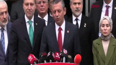 CHP Genel Başkanı Özgür Özel,