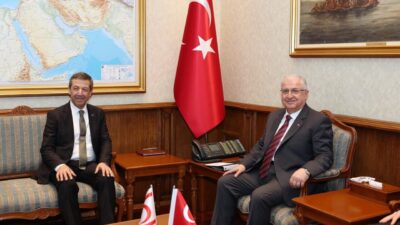 Milli Savunma Bakanı Yaşar Güler, KKTC Dışişleri Bakanı Tahsin Ertuğruloğlu ile Görüştü