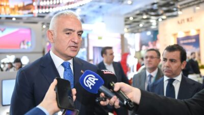 Bakan Ersoy: Turizmde 65 Milyon Ziyaretçi ve 64 Milyar Dolar Gelir Hedefi