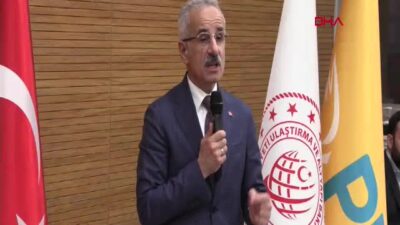 Ulaştırma ve Altyapı Bakanı Abdulkadir