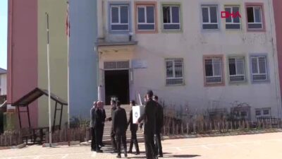 Mardinli 1’inci Sınıf Öğrencileri, İlk Mektuplarını Mehmetçiğe Yazdı