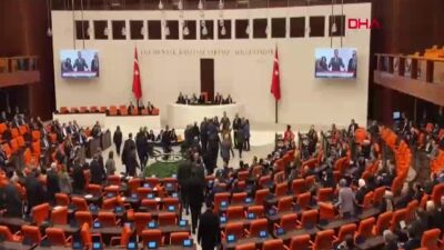 TBMM Genel Kurulu'nda CHP milletvekilleri,