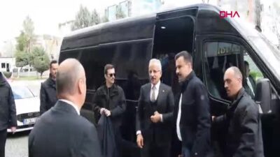 Ulaştırma ve Altyapı Bakanı Abdulkadir