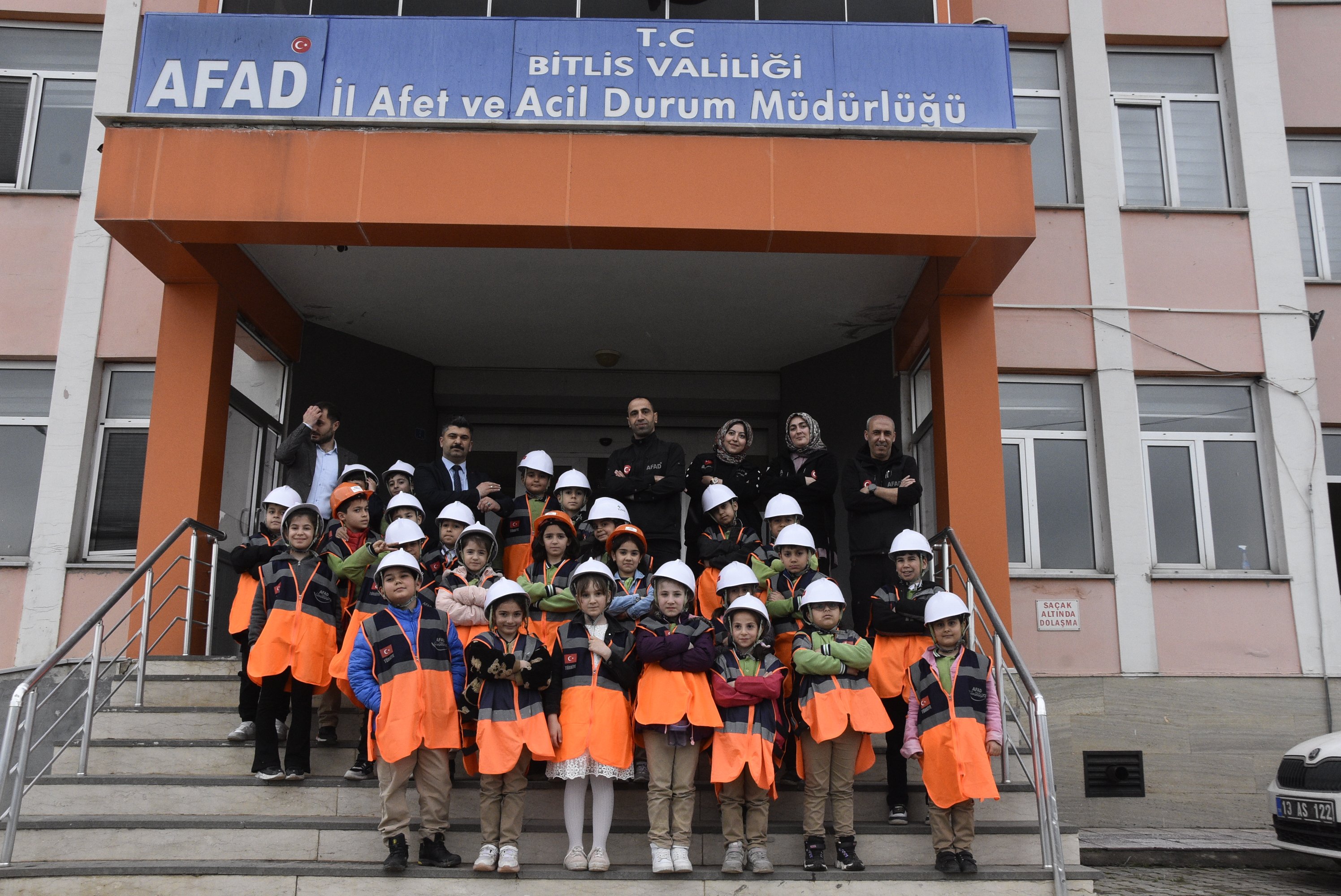 Bitlis AFAD, ilkokul öğrencilerine