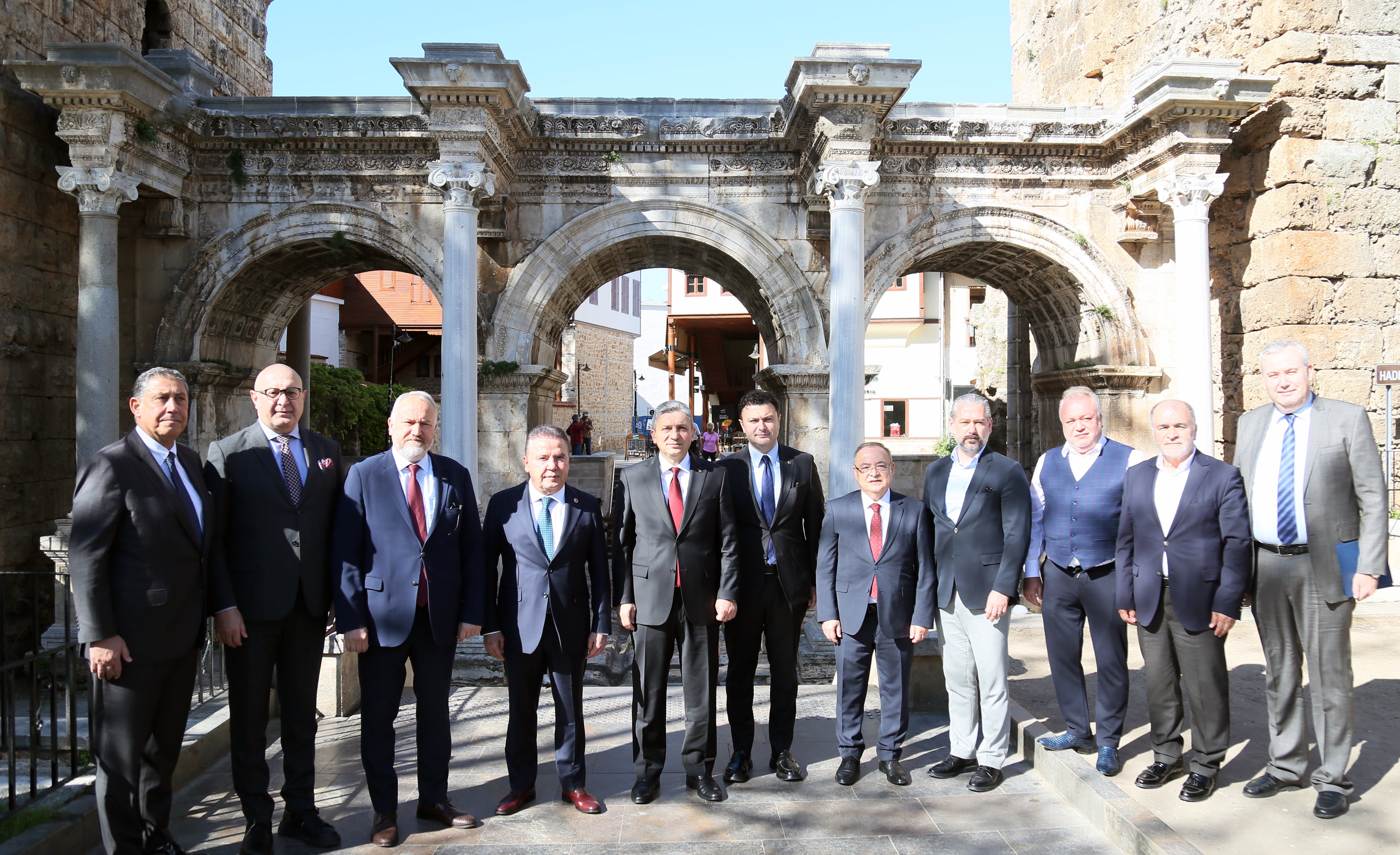 Antalya Valisi Hulusi Şahin,
