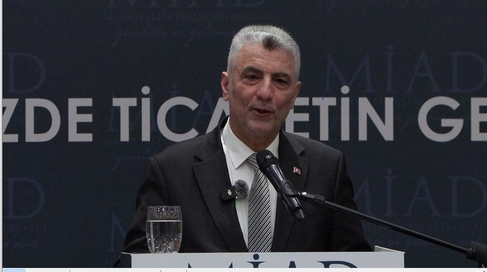 Ticaret Bakanı Ömer Bolat,