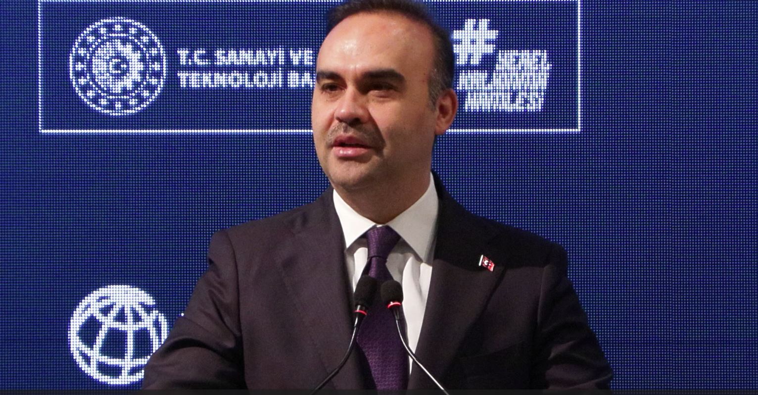 Sanayi ve Teknoloji Bakanı