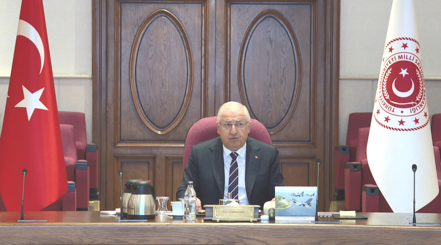 Milli Savunma Bakanı Yaşar