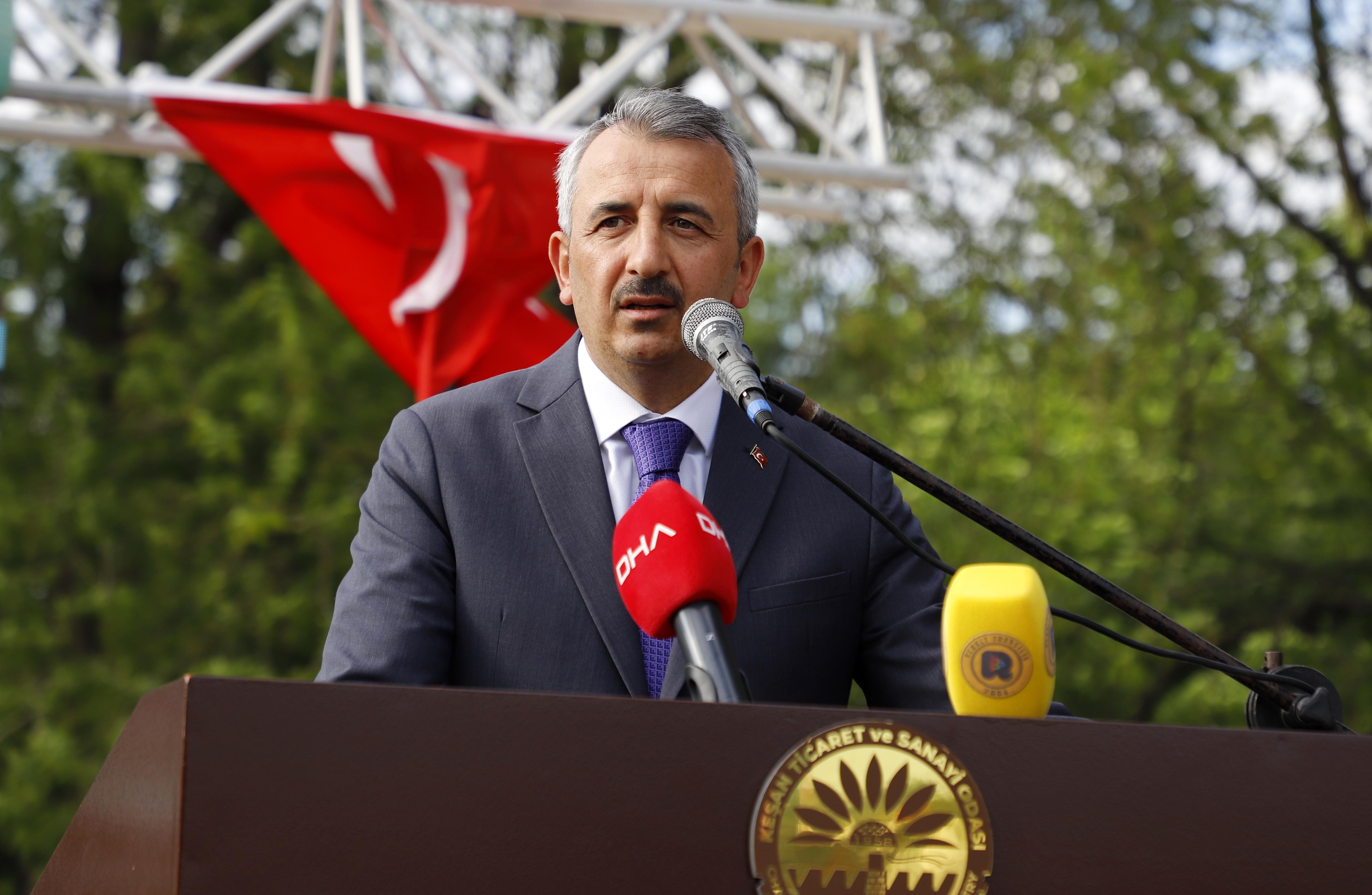 Edirne Valisi Yunus Sezer,