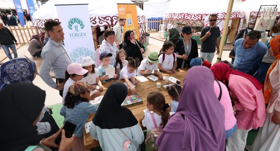 TÜRGEV, Etnospor Kültür Festivali’nde Geleneksel Sanatları Yaşatıyor