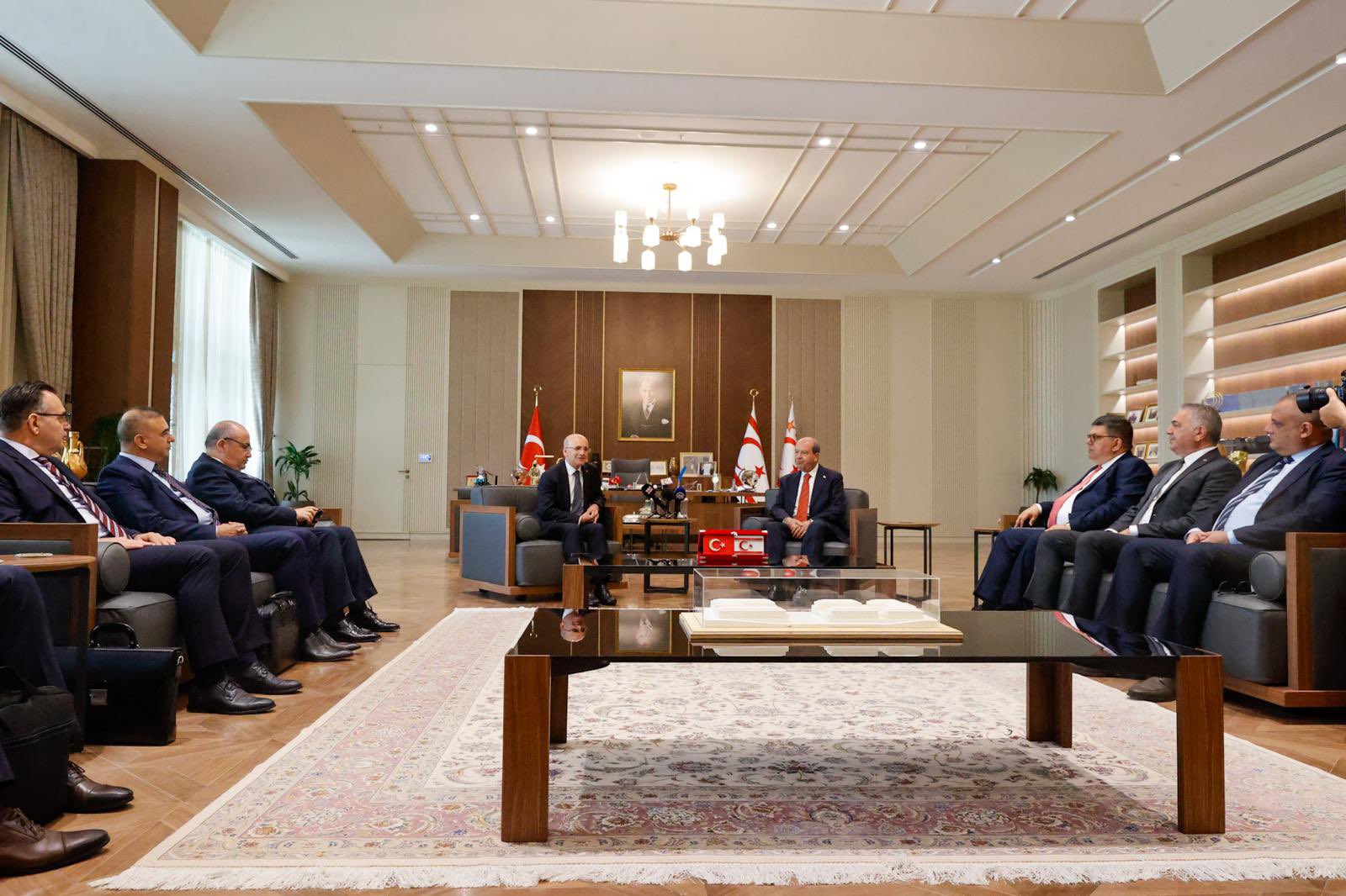 Hazine ve Maliye Bakanı