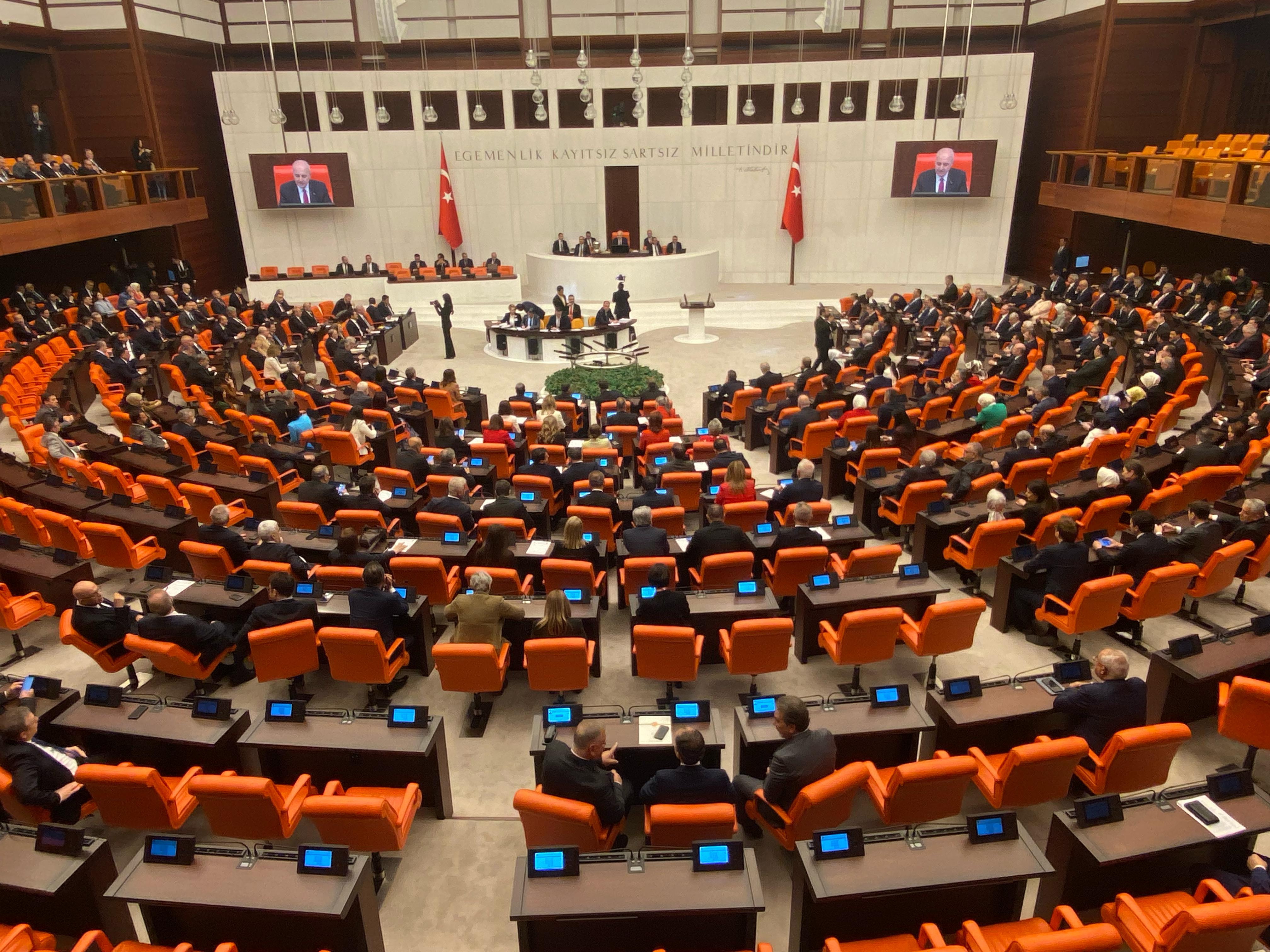 CHP ve TİP milletvekilleri