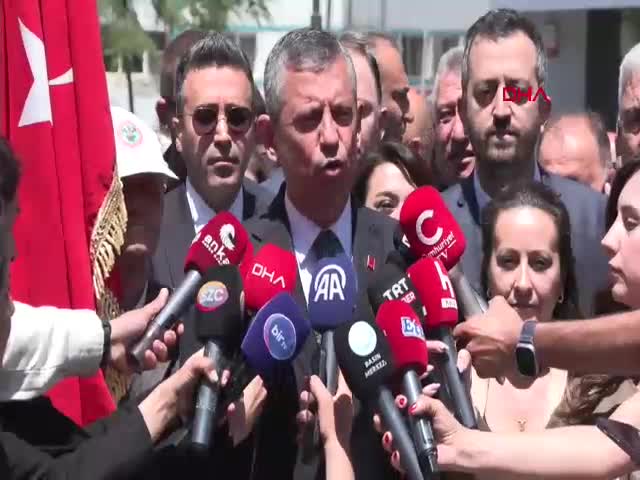 CHP Lideri Özgür Özel,