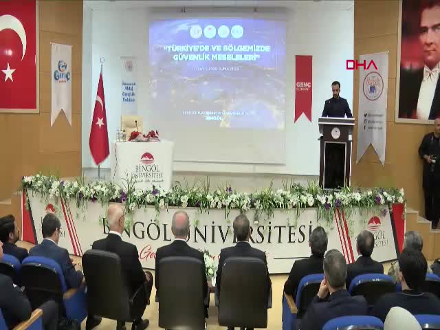 AK Partili Hulusi Akar,