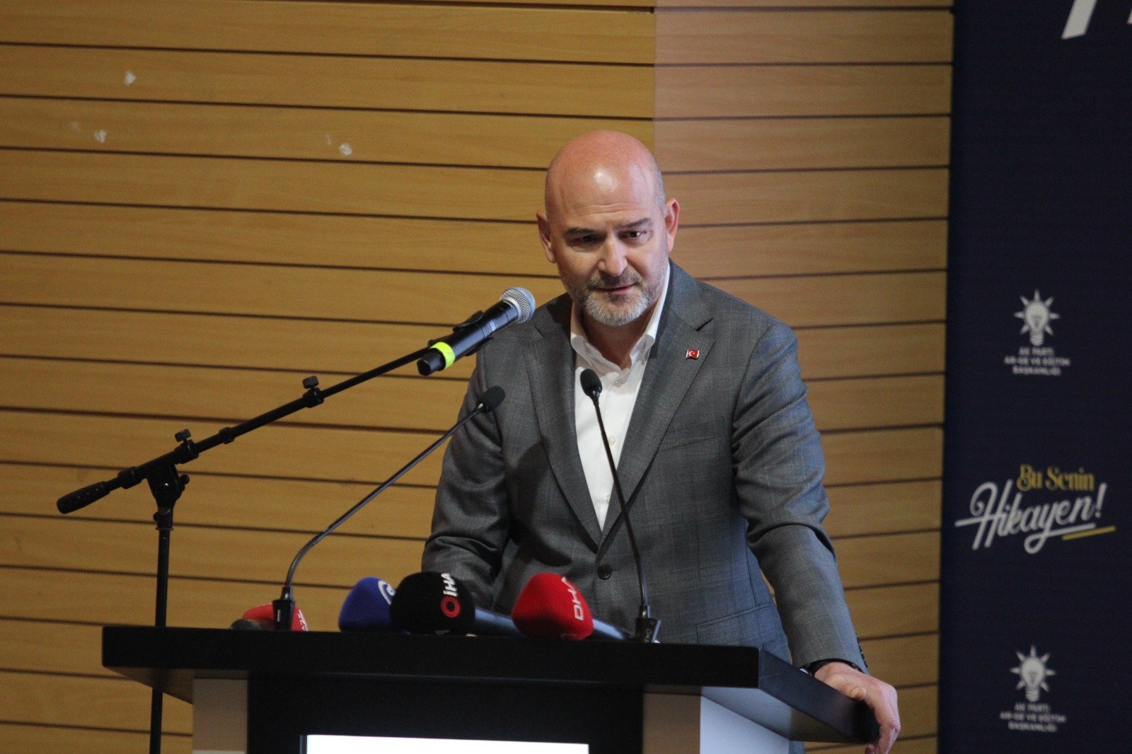 AK Parti'li Süleyman Soylu,