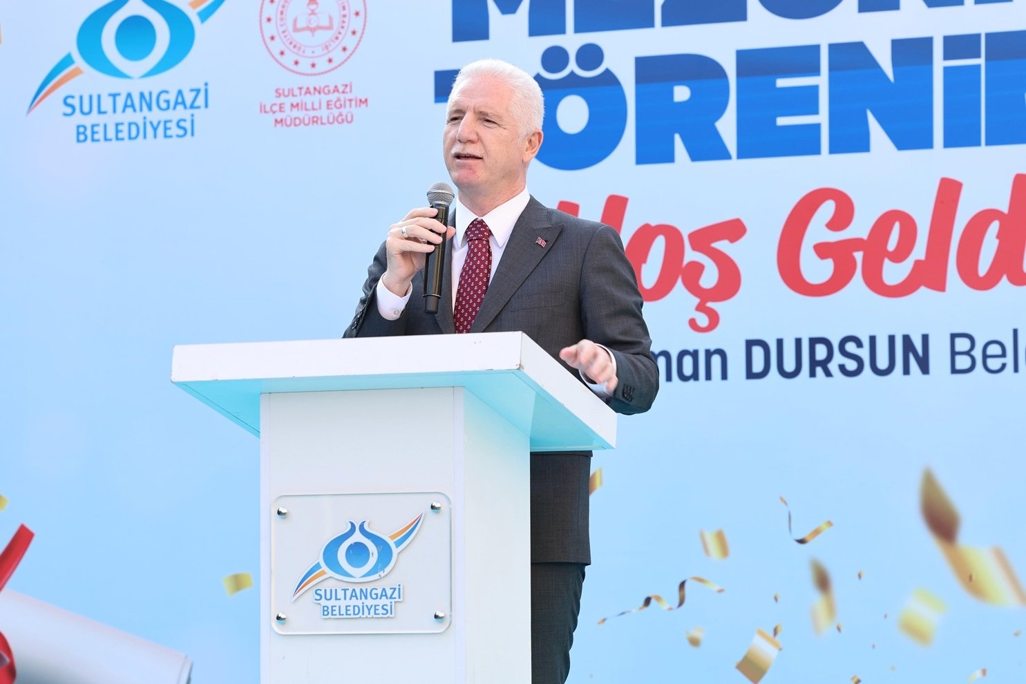 İstanbul Valisi Davut Gül,