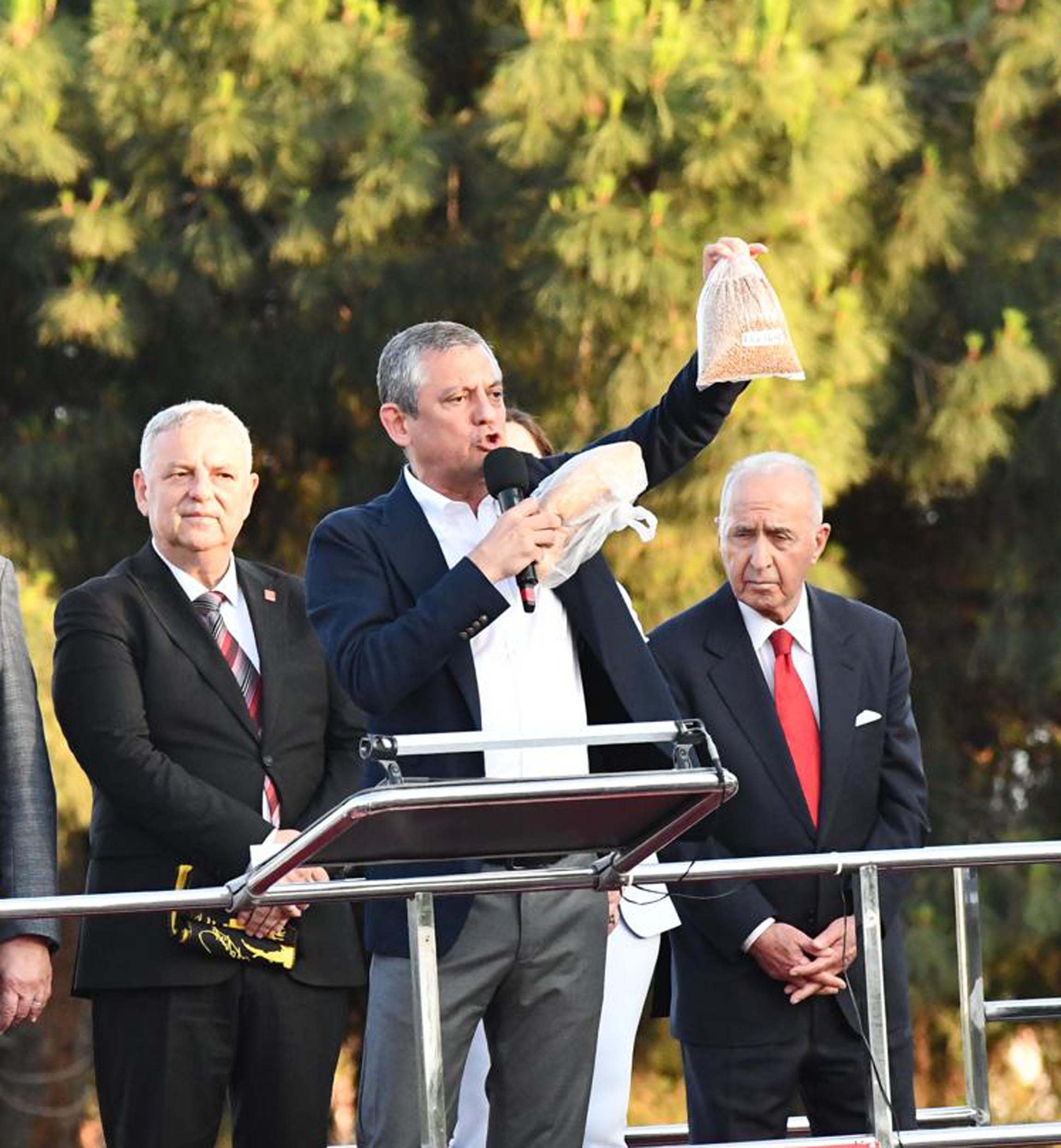 CHP Genel Başkanı Özgür