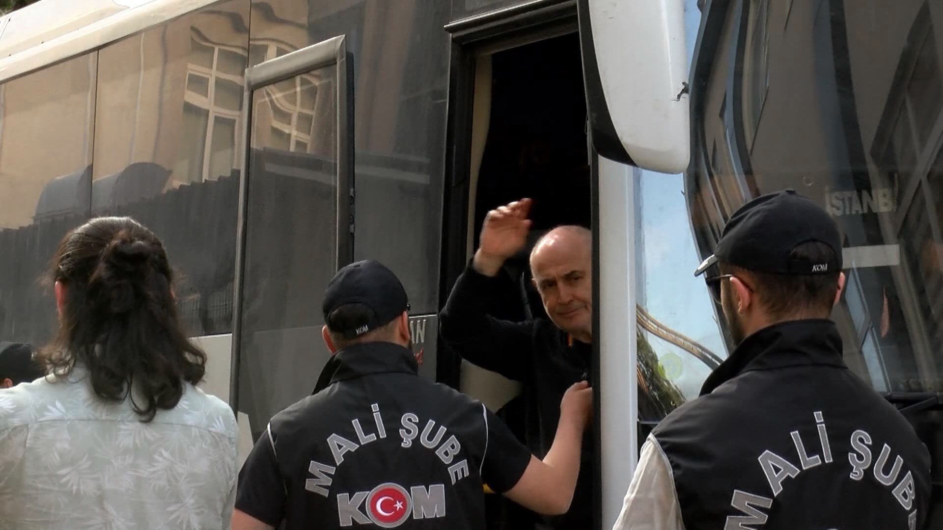 İstanbul Büyükşehir Belediyesi'ne yönelik