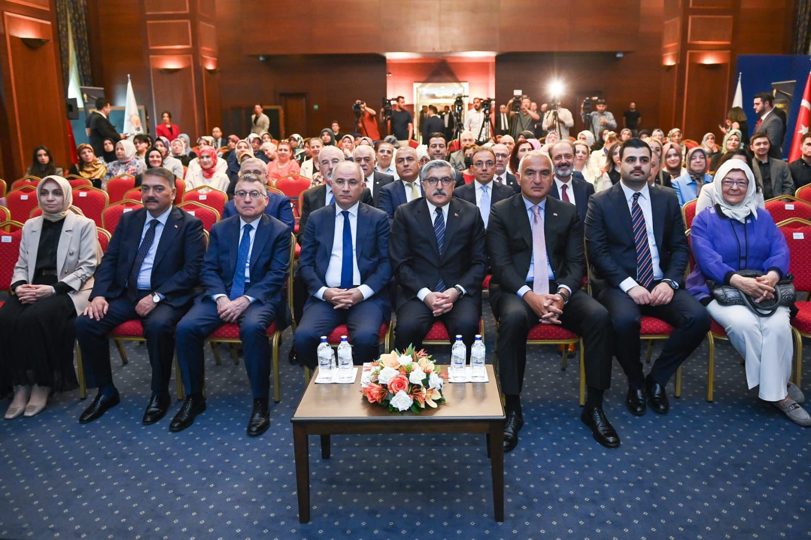 Kültür ve Turizm Bakanı