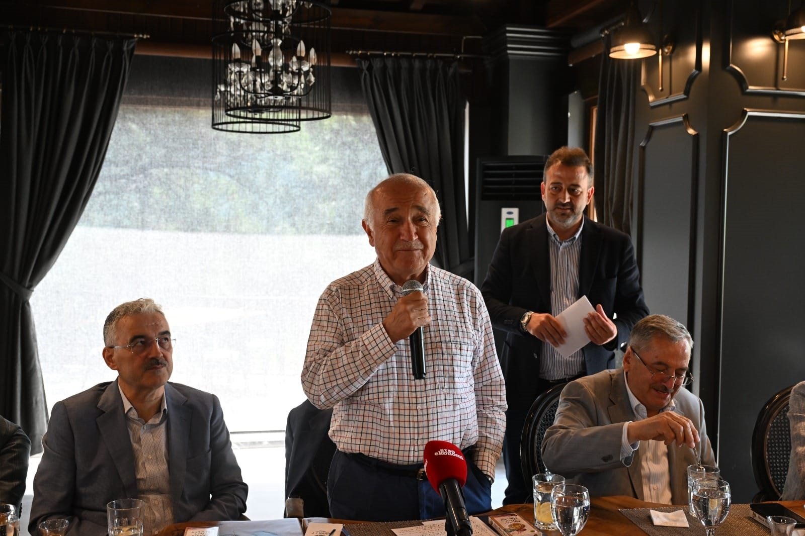 Eski TBMM Başkanı Cemil