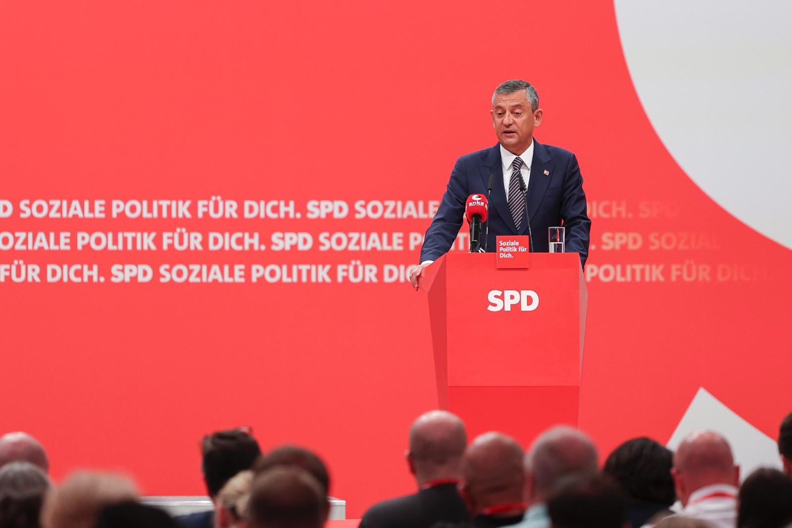 CHP Genel Başkanı Özgür