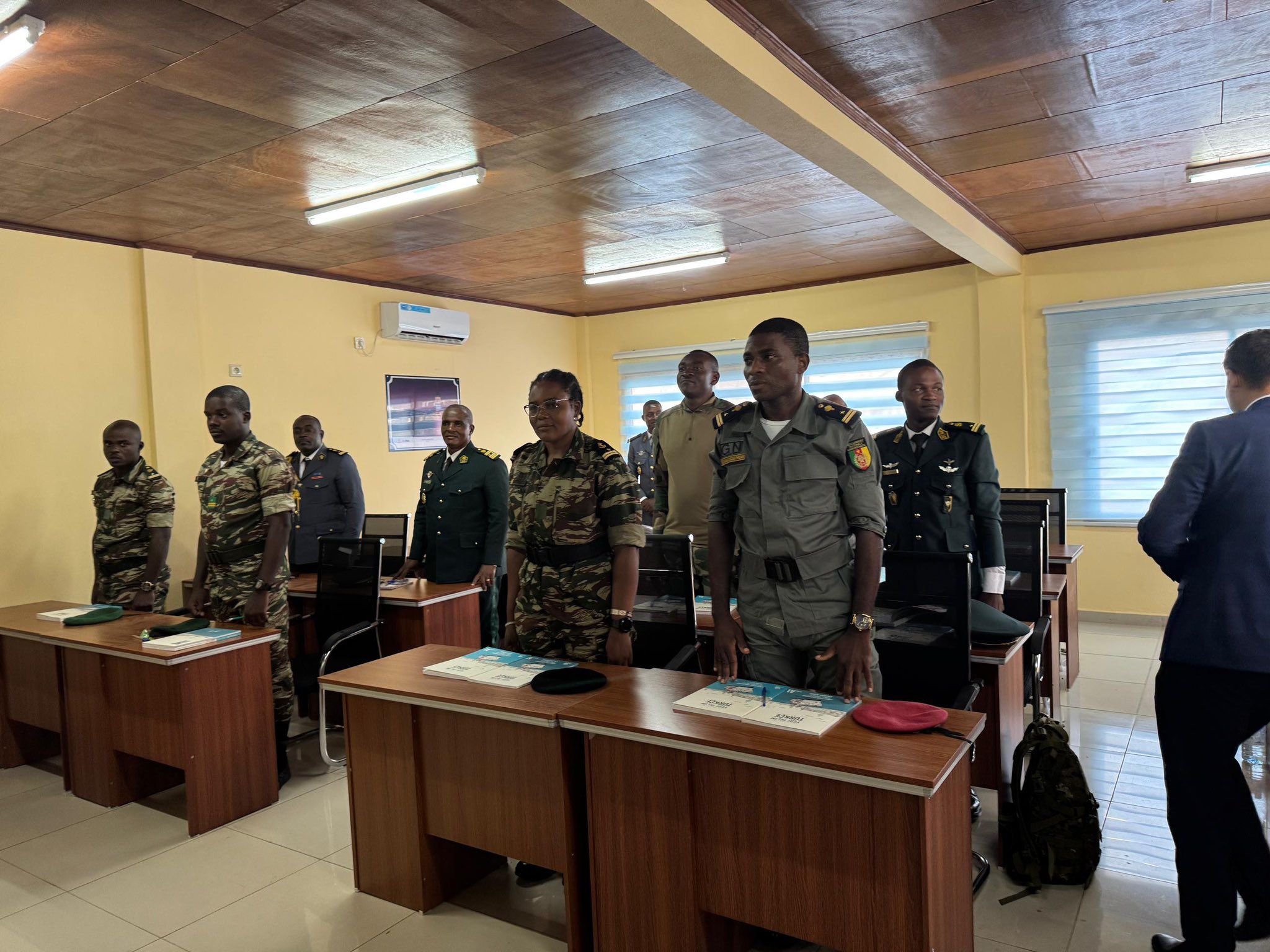 Kamerun Harp Okulu'nda Türkiye'de