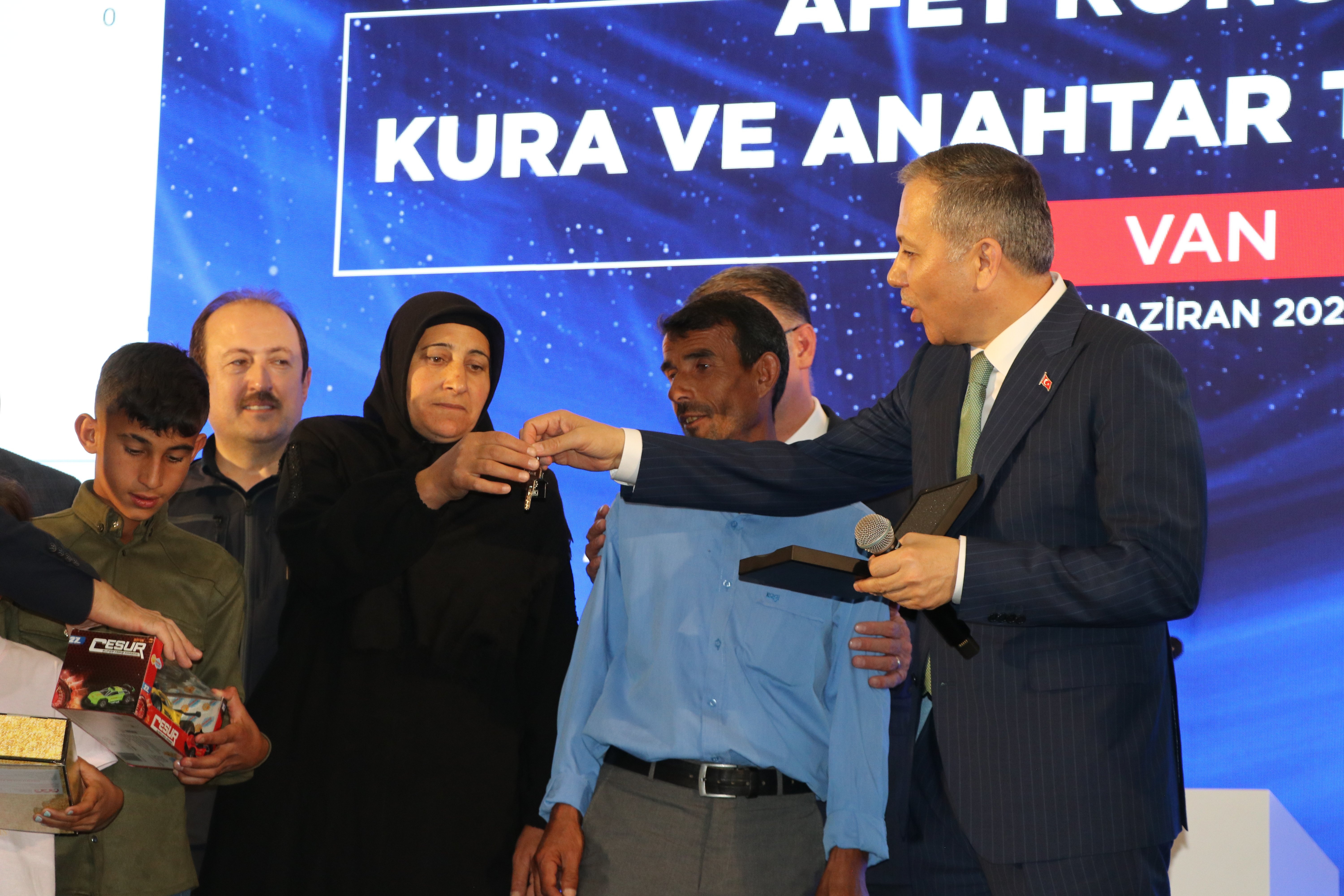 İçişleri Bakanı Ali Yerlikaya,