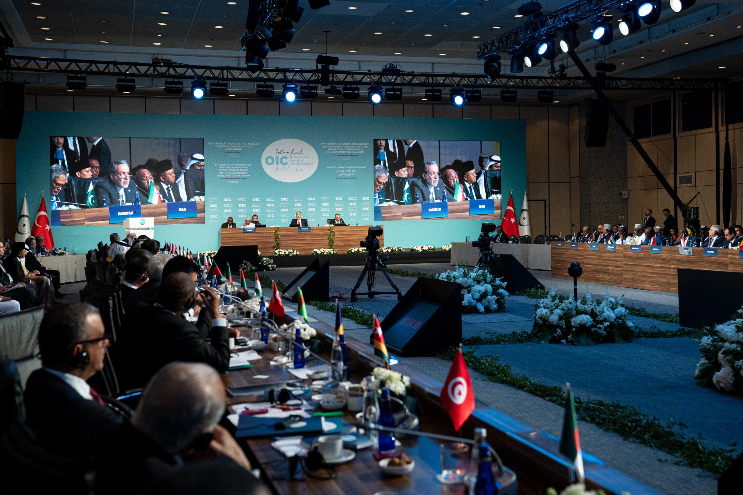 İslam İşbirliği Teşkilatı İran Özel Oturumu İstanbul’da Hakan Fidan Başkanlığında Başladı Dışişleri Bakanı Hakan Fidan'ın