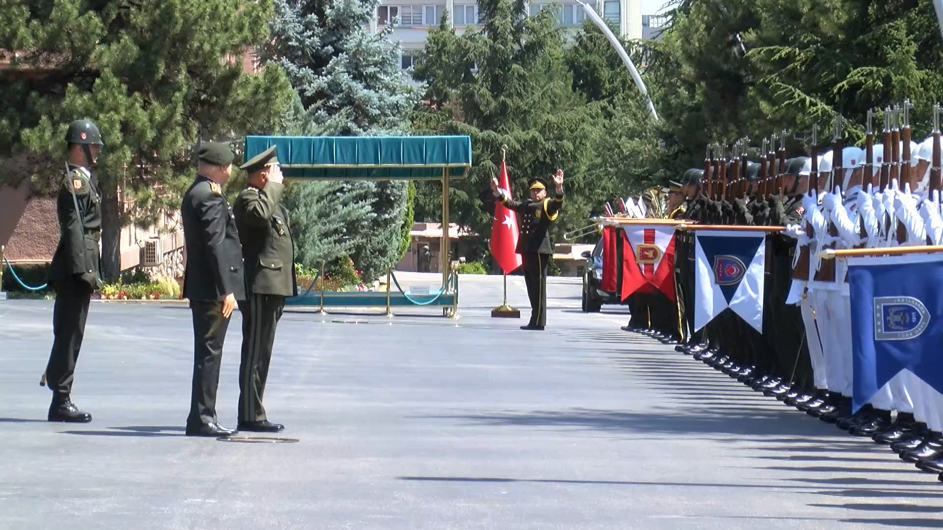Genelkurmay Başkanı Metin Gürak,