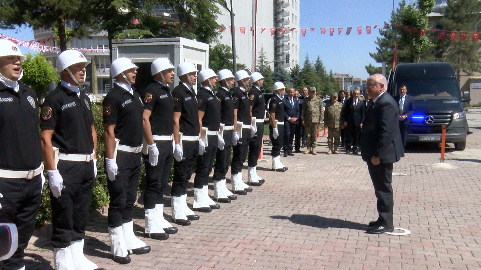 Milli Savunma Bakanı Yaşar Güler Malatya’da Ziyaretlerde Bulundu
