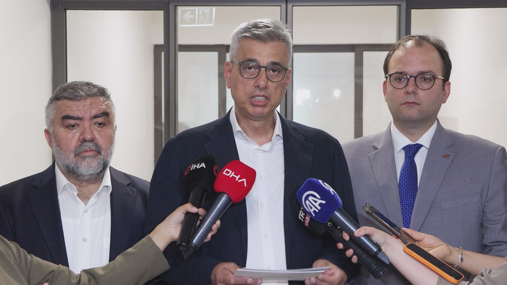 Sağlık Bakanı Kemal Memişoğlu,