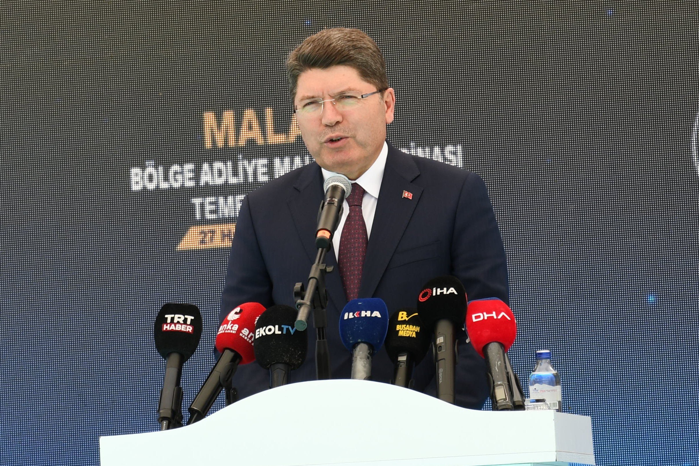 Adalet Bakanı Yılmaz Tunç,