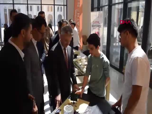 Sanayi ve Teknoloji Bakan