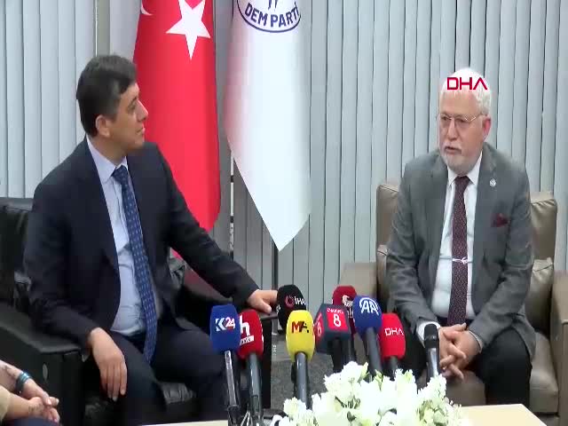 DEM Parti’ye YRP’den Bayram Ziyareti: Siyasi İş Birliği Sinyalleri